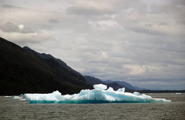 Iceberg à la lagune de San Rafael, Patagonie, Chili — Photo