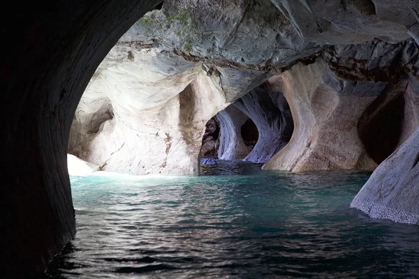 Grottes au lac General Carrera, Patagonie, Chili — Photo