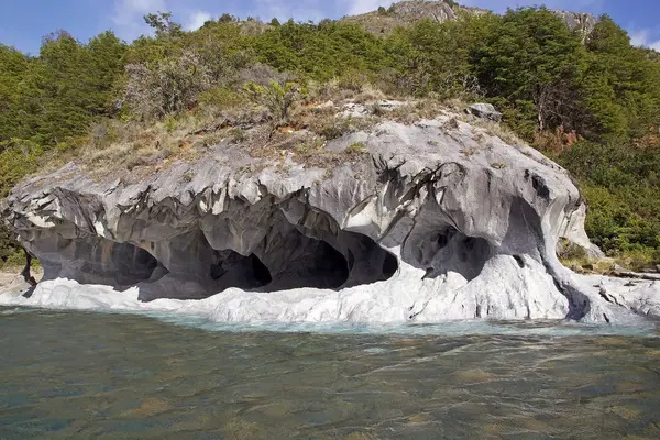 Grottes au lac General Carrera, Patagonie, Chili — Photo