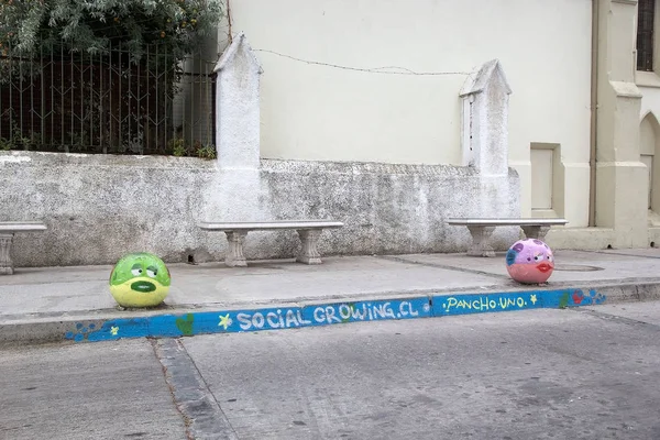 Utcabútorok, Valparaiso, Chile — Stock Fotó