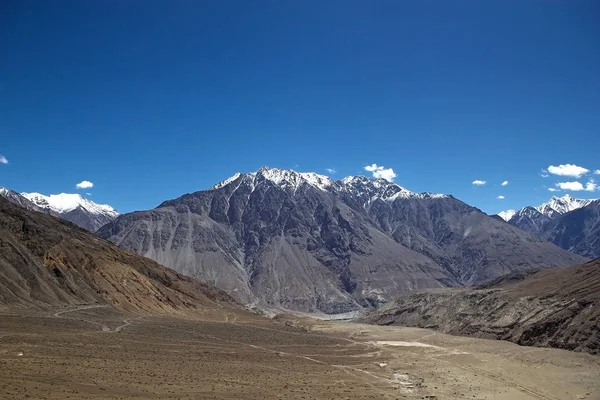Manzara Nubra Vadisi, Ladakh, Hindistan