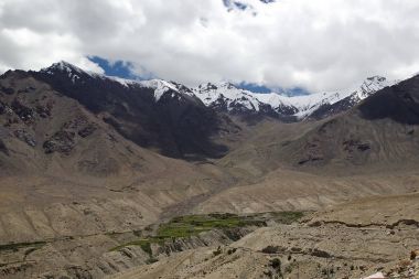 Nubra Vadisi ve Khardung Pass, Ladakh, Hindistan