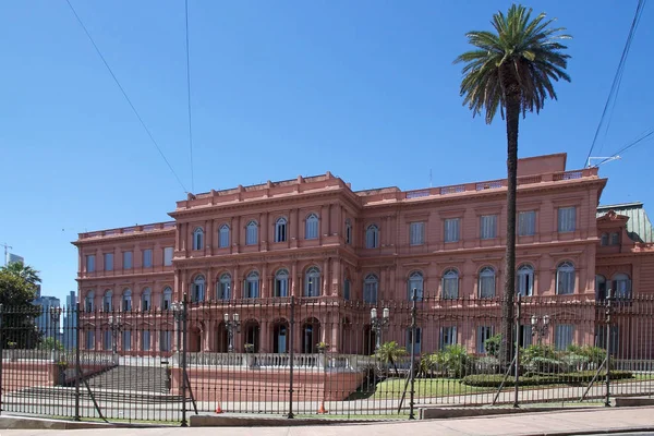 The Casa Rosada in Plaza de Mayo, Buenos Aires, Argentina — Zdjęcie stockowe