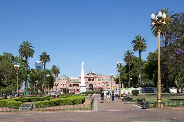 A Casa Rosada em Plaza de Mayo, Buenos Aires, Argentina — Fotografia de Stock
