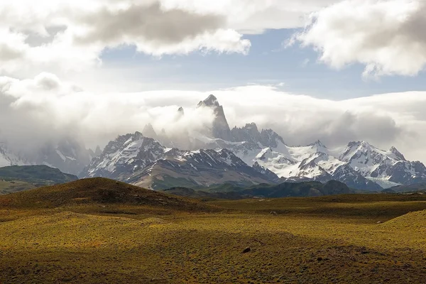 Cerro Fitz Roy en Patagonia, Argentina — Foto de Stock