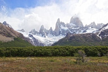 Mount Fitz Roy adlı Los Glaciares Milli Parkı, Arjantin