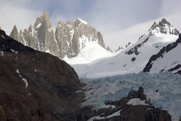 Mount Poicenot im Nationalpark los glaciares, Argentinien — Stockfoto