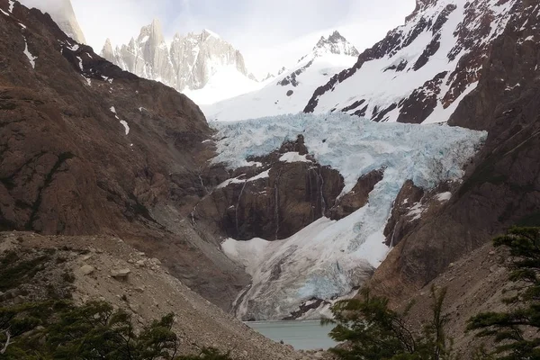 Monte Poicenot en el Parque Nacional Los Glaciares, Argentina —  Fotos de Stock