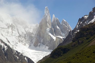 Cerro Torre grubu Los Glaciares Milli Parkı, Arjantin
