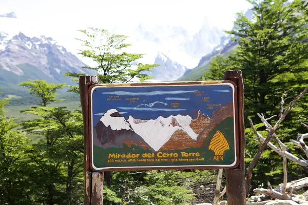 Schilderachtige overzien van Cerro Torre-groep bij het Los Glaciares National Park, Argentinië — Stockfoto