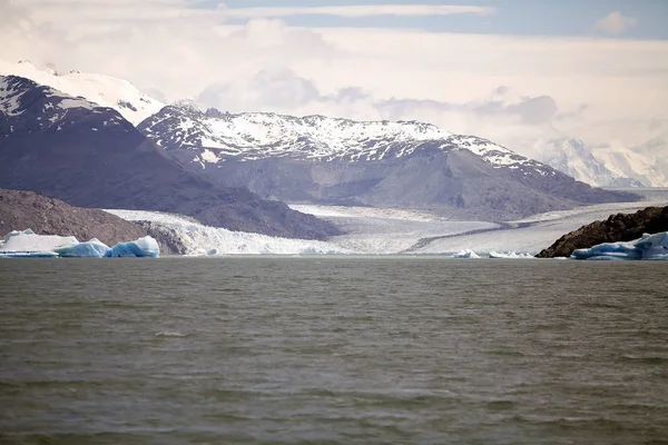 Upsala-Gletscher im argentinischen See, Argentinien — Stockfoto