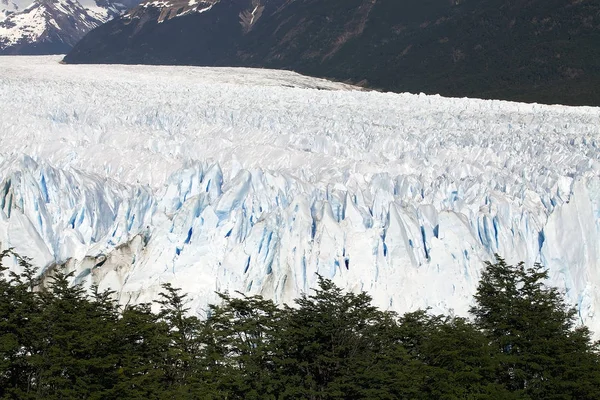 佩里托莫雷诺冰川在洛杉矶 Glaciares 国家公园, 巴塔哥尼亚, 阿根廷 — 图库照片