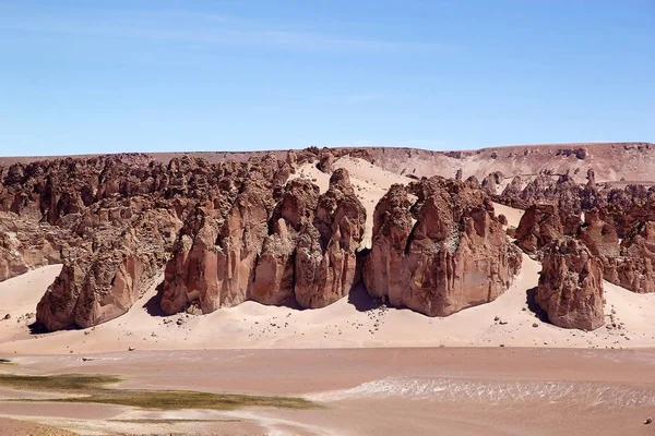 Formacje skalne w Puna de Atacama, Argentyna — Zdjęcie stockowe