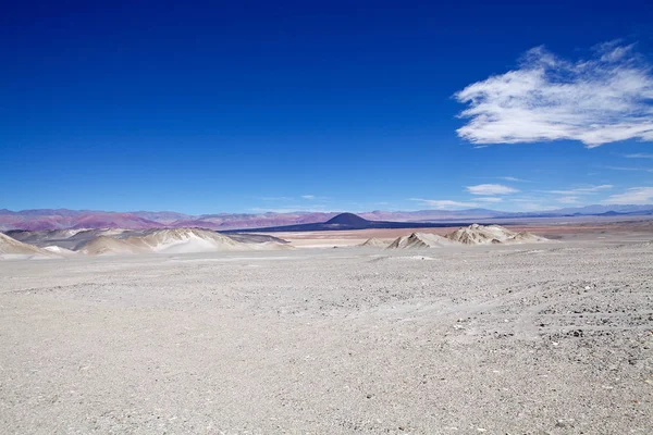 Wulkan Caraci Pampa w Puna de Atacama, Argentyna — Zdjęcie stockowe