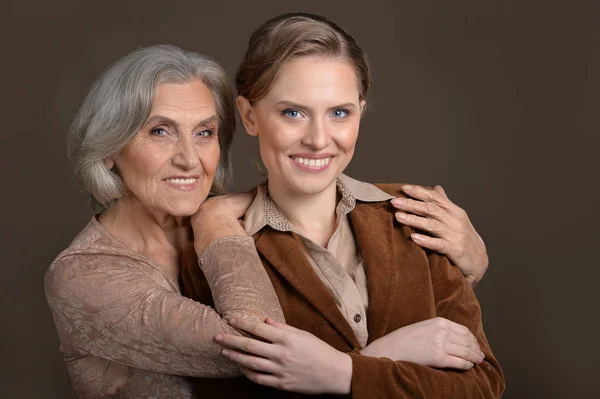 Senior and young women — Stock Photo, Image