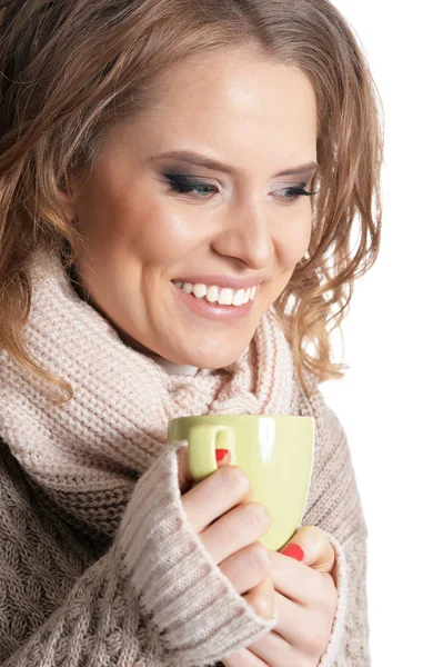 Beautiful young girl drinking tea — Stock Photo, Image