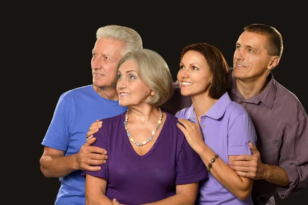 Sonriente gente posando — Foto de Stock