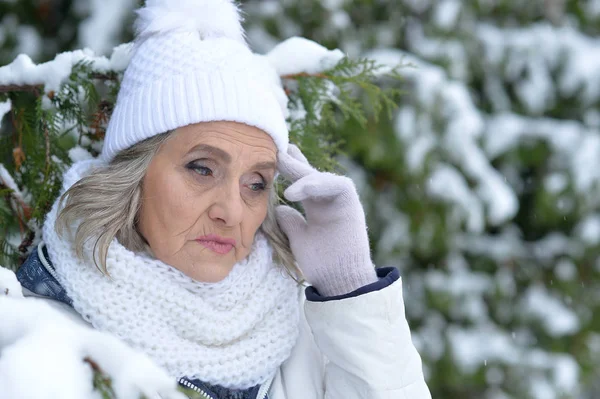Mature woman in winter clothes — Stock Photo, Image