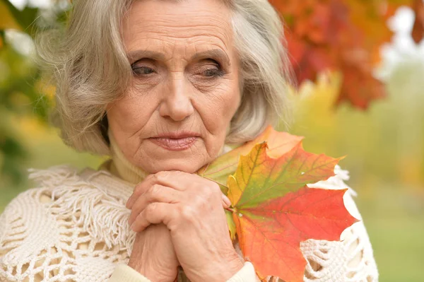 Beautiful senior woman — Stock Photo, Image