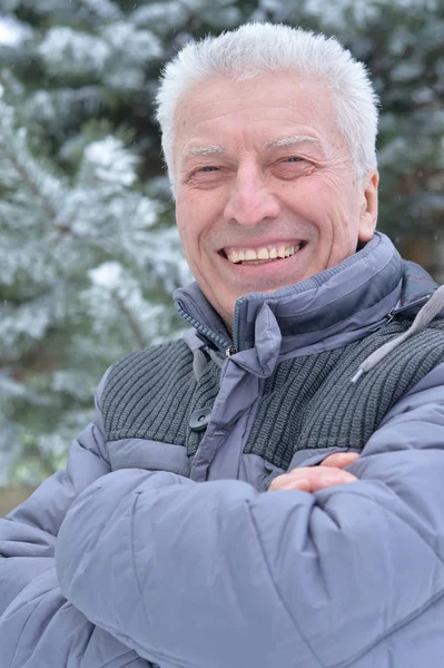 Senior gelukkig man — Stockfoto