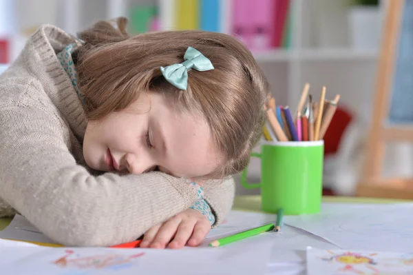 Niña durmiendo — Foto de Stock