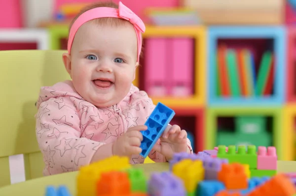 Retrato de niña — Foto de Stock