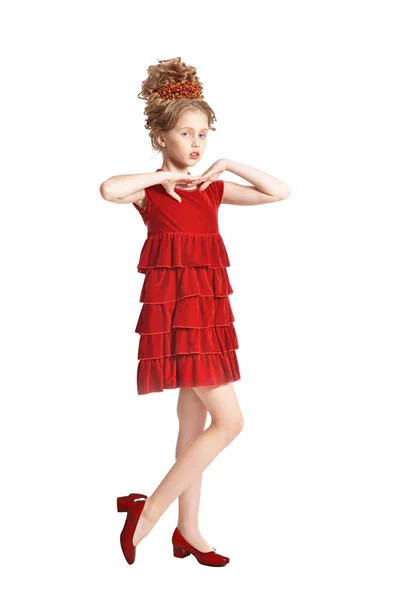 在红色的天鹅绒连衣裙的小女孩 — 图库照片