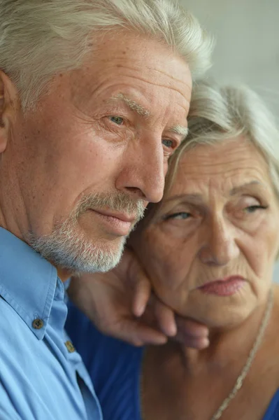 Triste casal de idosos — Fotografia de Stock