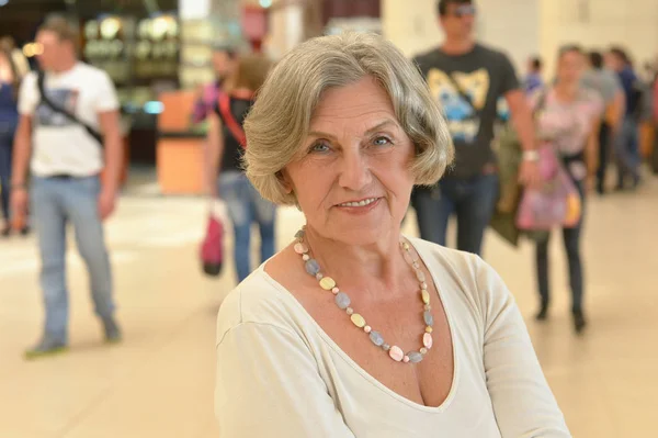 Beautriful senior woman — Stock Photo, Image