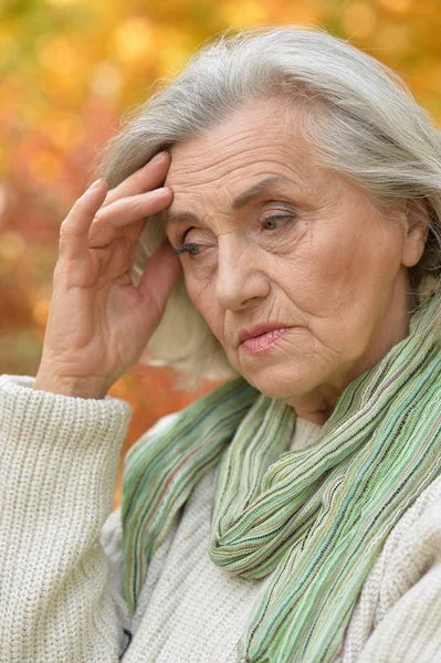 Sad senior beautiful   woman — Stock Photo, Image