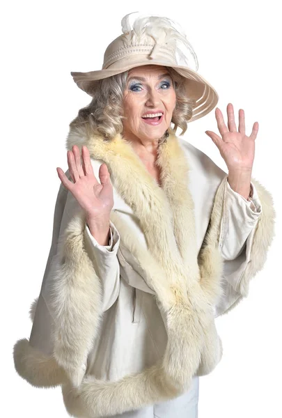 Mujer mayor en sombrero posando —  Fotos de Stock