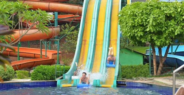 Family in aqua park — Stock Photo, Image