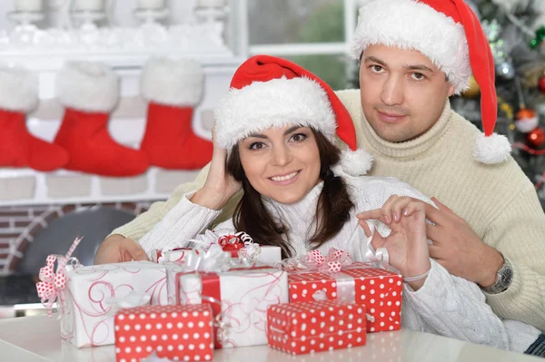 Couple celibrating Christmas — Stock Photo, Image