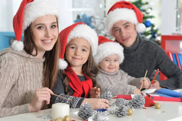 Family in Santa hats — Stock Photo, Image