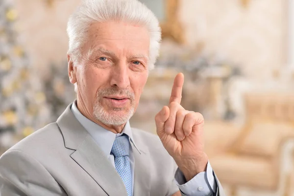 Senior man thinking — Stock Photo, Image