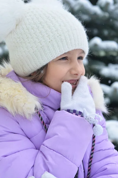 Happy smiling little girl — Stock Photo, Image