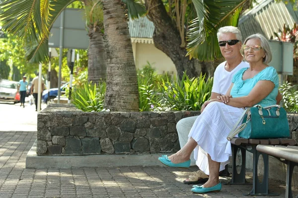 Senior couple near hotel resort — Stock Photo, Image