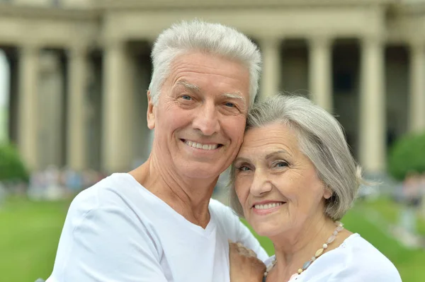 Happy Senior Couple City Street — Stock Photo, Image