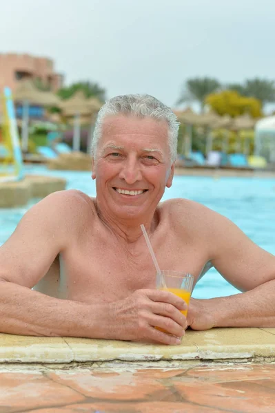 Happy Senior Man Swimming Pool — Stock Photo, Image