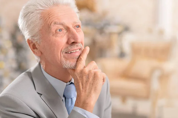 Portrait Senior Man Thinking — Stock Photo, Image