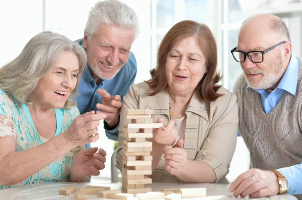 Casais seniores se divertindo — Fotografia de Stock