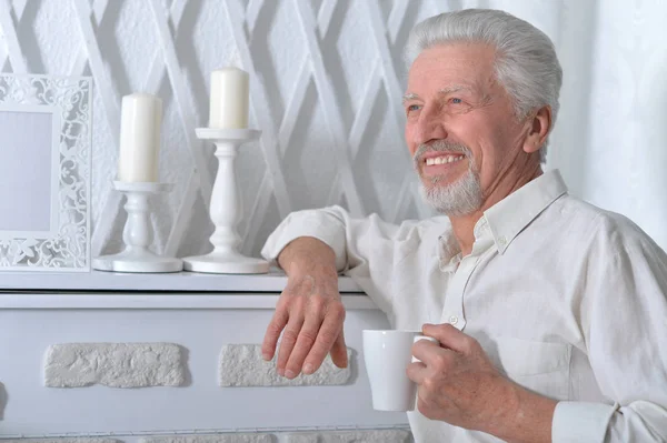 Portrait Smiling Senior Man Drinking Tea Home — Stock Photo, Image