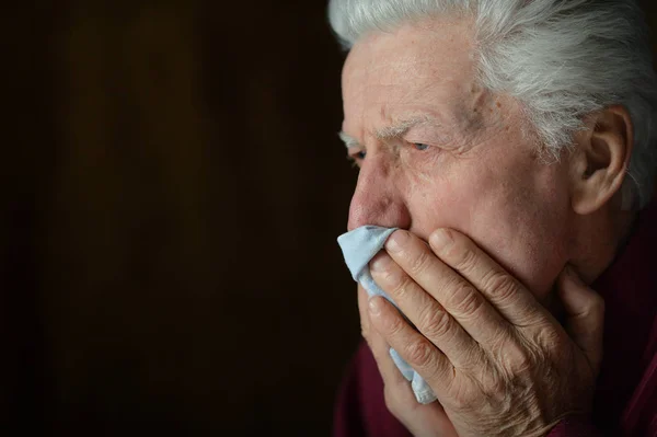 Porträt Eines Kranken Seniors Posiert — Stockfoto