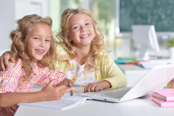 Two Beautiful Little Girls Class Using Laptop Writing — Stock Photo, Image