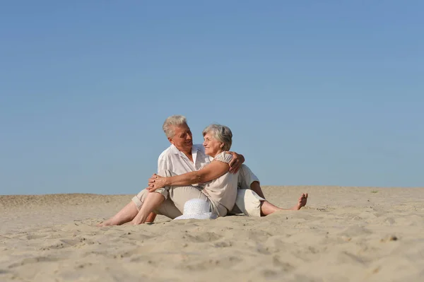 Loving Older Couple Resting Sand Summer — Stock Photo, Image
