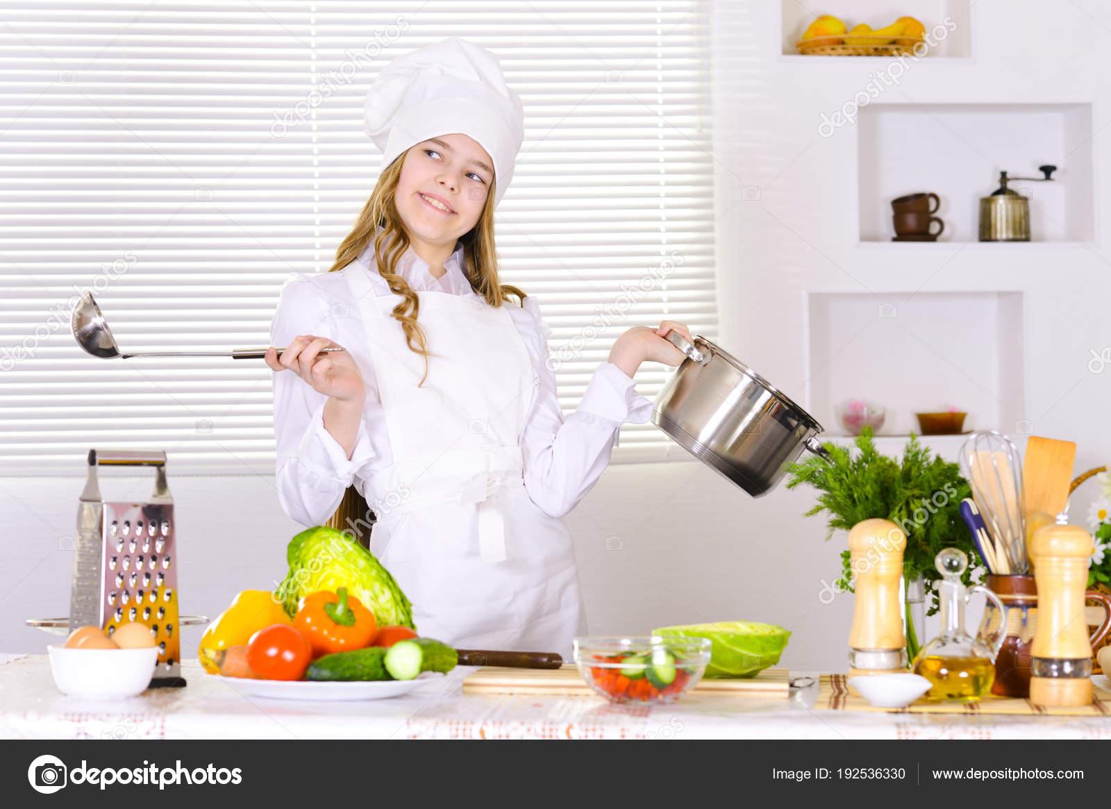 girl kitchen cooking