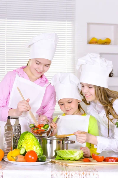 Happy Cute Girls Cooking Vegetable Dish Kitchen — Stock Photo, Image