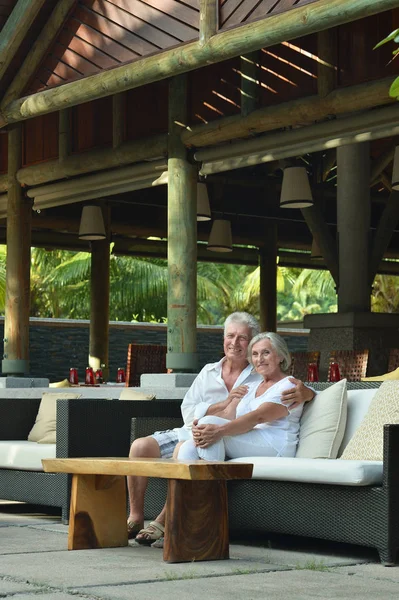 Amusing Happy Smiling Old Couple Cafe Table — Stock Photo, Image