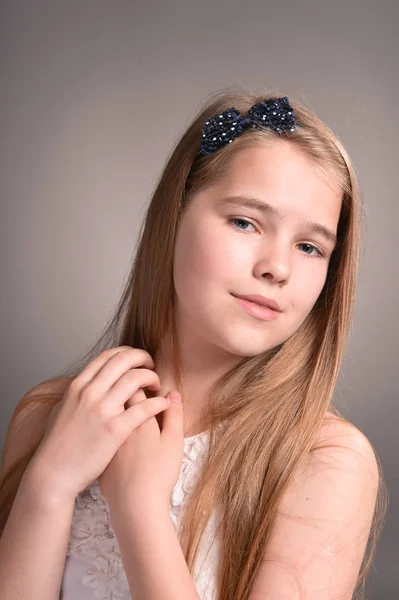 Beautiful Young Girl Posing Studio — Stock Photo, Image