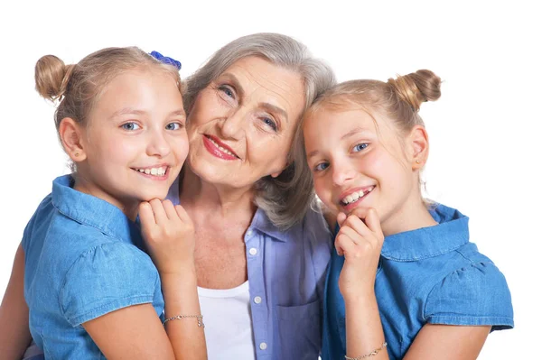 Babička Dvěma Roztomilý Dvojče Vnučky Pózuje Izolovaných Bílém Pozadí — Stock fotografie
